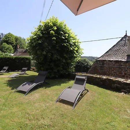 Maison De Caractere Renovee Proche Plomb Du Cantal ~ Wi-fi, Cheminee, Jardin, Animaux Acceptes - Fr-1-742-329 Ferienhaus *