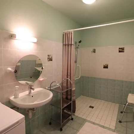Ferienhaus Maison De Caractere Renovee Proche Plomb Du Cantal ~ Wi-fi, Cheminee, Jardin, Animaux Acceptes - Fr-1-742-329 Cezens