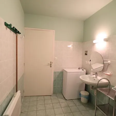 Maison De Caractere Renovee Proche Plomb Du Cantal ~ Wi-fi, Cheminee, Jardin, Animaux Acceptes - Fr-1-742-329